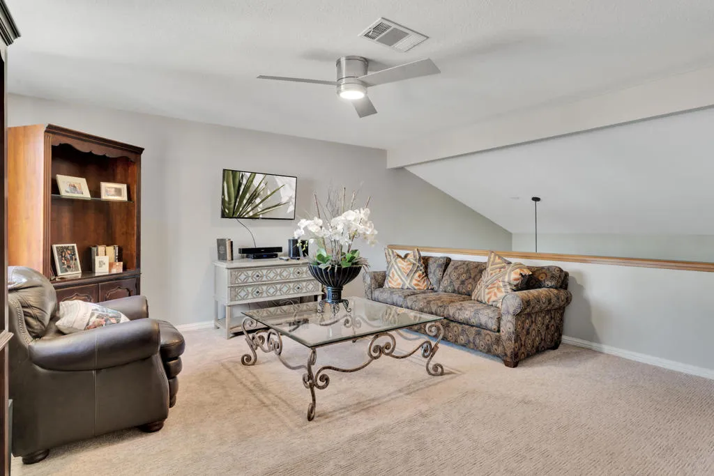 512 Flower Hill Lane, Palm Desert, California 92260 home-pic-5